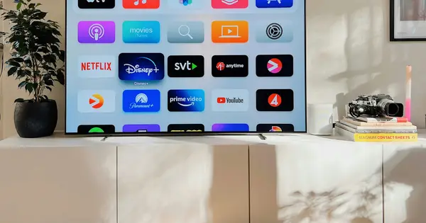 2026 Yılının En İyi Smart TV IPTV Uygulamaları